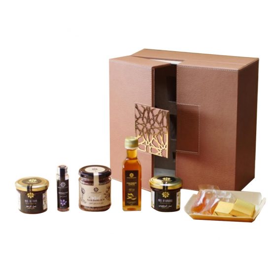 Coffret Taliouine, Coffret Saveurs du terroir BIO, Coffret cadeau artisanal pour ramadan, Coffret cadeau artisanal pour ramadan, artisanat, artisanat maroc, artisanat marocain, coffret, coffret cadeau, coffret artisanat, coffret maroc, cadeau maroc, cadeau, artisanat haut de gamme