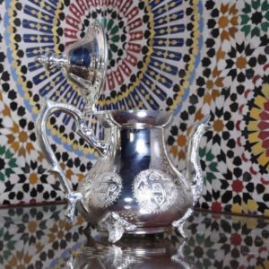 LONG DEKKA - THÉIÈRE EN CUIVRE NICKELÉE - Grossiste Décoration Artisanat Marocain | Boutique d'artisanat