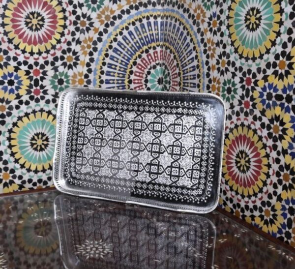 LE SOUSSI - PLATEAU ARTISANAL EN CUIVRE NICKELÉ - Grossiste Décoration Artisanat Marocain | Boutique d'artisanat