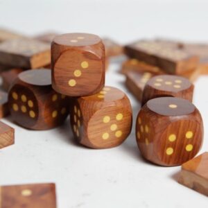 FUN BOX - JEU DE DOMINO ET DÉS ARTISANALE EN BOIS - Grossiste Décoration Artisanat Marocain | Boutique d'artisanat