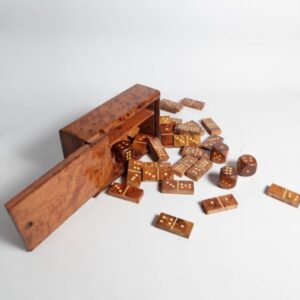 FUN BOX - JEU DE DOMINO ET DÉS ARTISANALE EN BOIS - Grossiste Décoration Artisanat Marocain | Boutique d'artisanat